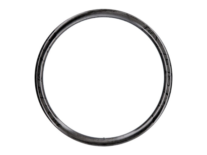 Outlet MCFK Rim 28″ Road Disc Clincher 25 mm Carbon | 18 mm Inner Wide | UD-Look | matte / Decals black