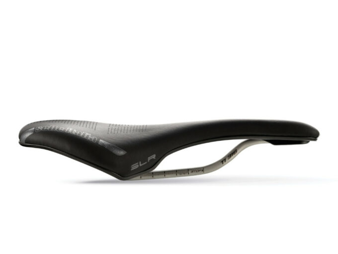 Closeout Sale SELLE ITALIA Saddle SLR Boost Endurance Superflow